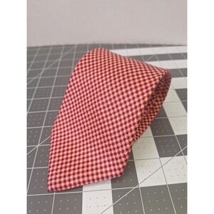 Brooks Brothers Makers Mens Red Silk Tie Geometric Pattern 3 3/4" X 57"